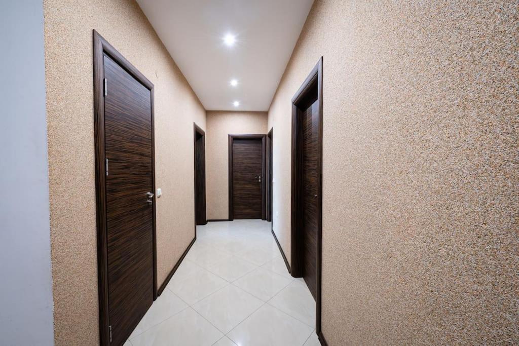 При Галя / Прекрасен Апартамент В Тих Квартал Varna Extérieur photo